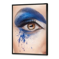 DesignArt „Затвори на кафеаво око со сина фантазија сочинуваат“ модерна врамена платно wallидна уметност печатење